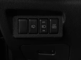 Nissan  8