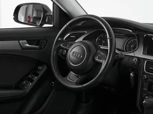 Audi  10