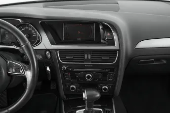 Audi  13