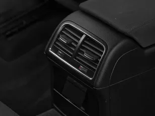Audi  16