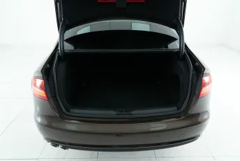 Audi  18