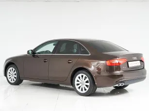 Audi  6