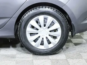 Hyundai  6