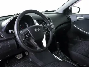 Hyundai  9
