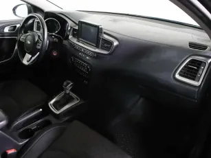 Kia  5