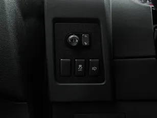 Nissan  11