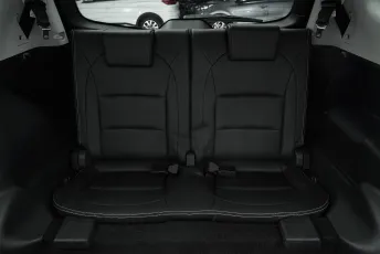 Nissan  17