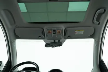 Hyundai  17