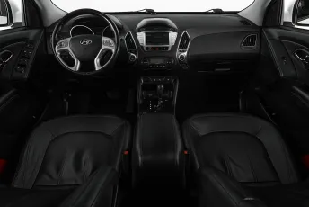 Hyundai  8