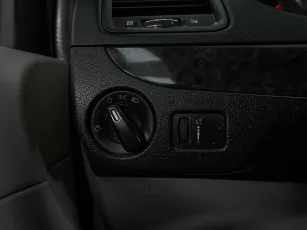 Dodge  12