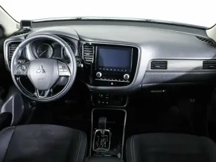 Mitsubishi  7
