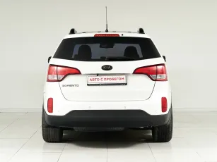 Kia  5