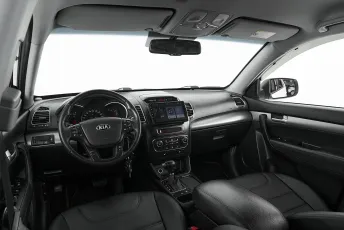 Kia  7