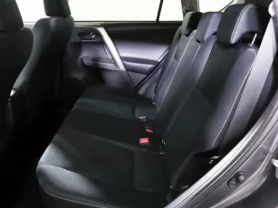 Toyota  11