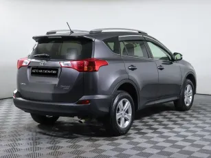 Toyota  3
