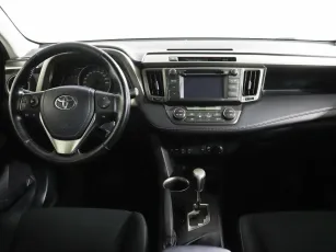 Toyota  7