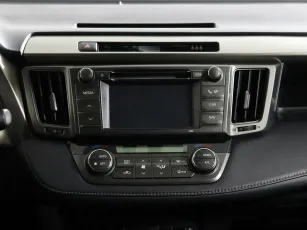 Toyota  9