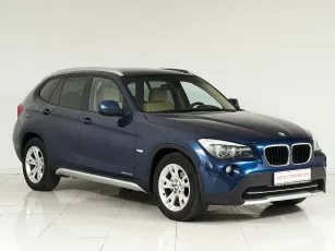 BMW  3