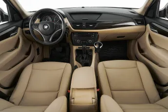 BMW  8