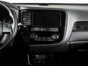 Mitsubishi  12