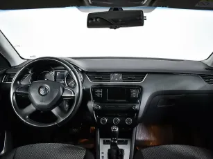 Skoda  9