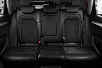 Audi  17