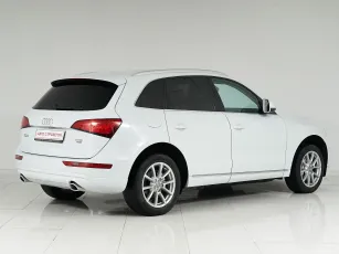 Audi  6