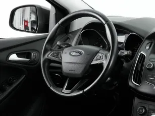 Ford  10