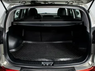 Kia  9