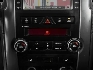 Kia  15