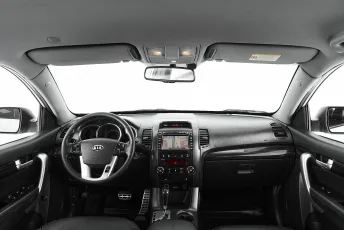Kia  8