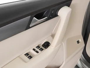 Volkswagen  10