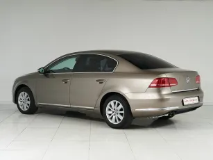 Volkswagen  4