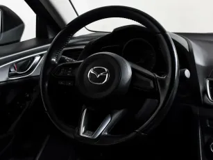 Mazda  12