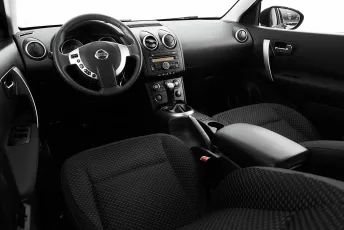 Nissan  7