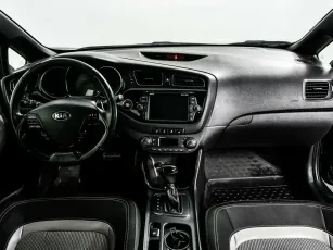 Kia  8