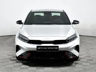 Kia  2