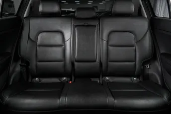 Kia  15