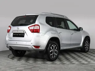 Nissan  3