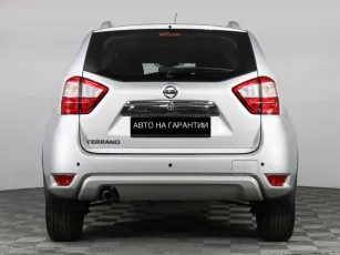 Nissan  4
