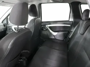Nissan  7