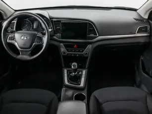 Hyundai  6