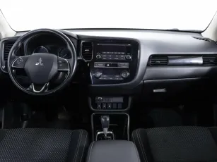 Mitsubishi  6