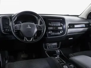 Mitsubishi  7