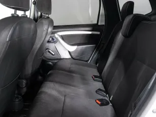 Nissan  13