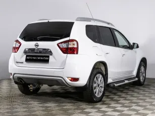 Nissan  3