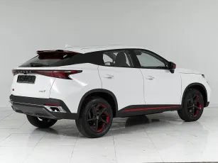 OMODA  6