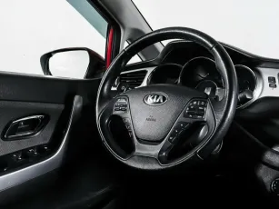 Kia  14