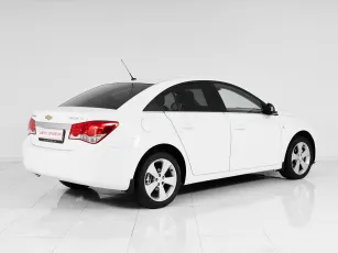 Chevrolet  6