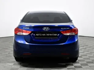 Hyundai  6
